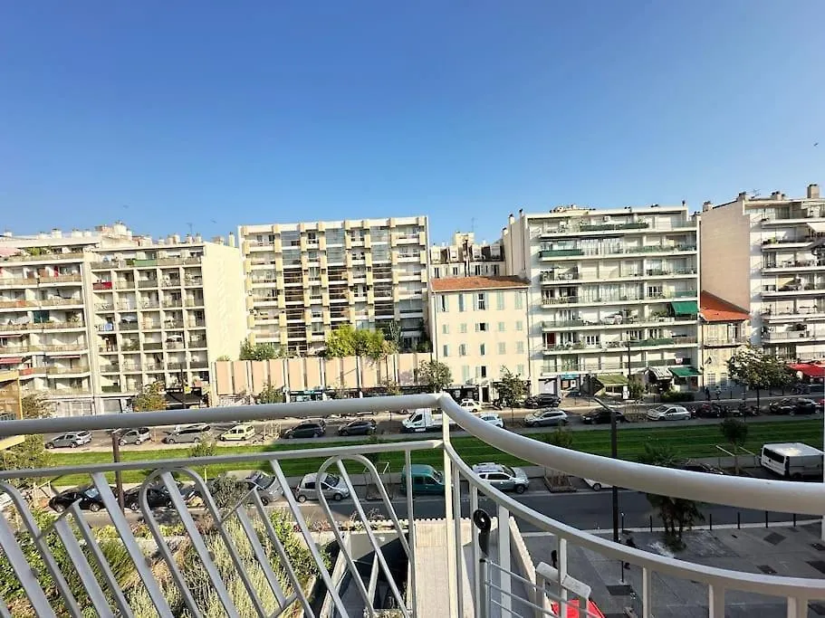 Appartement Avec 4 Chambres Doubles - Proche De La Mer, Des Transports Et De La Promenade Des Anglais Nice